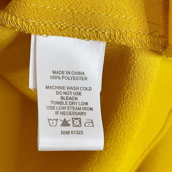 1. State Button Front Blouse Top in Honey Pot Yellow XSmall XS VNeck Ruffle Cuff - Picture 7 of 9